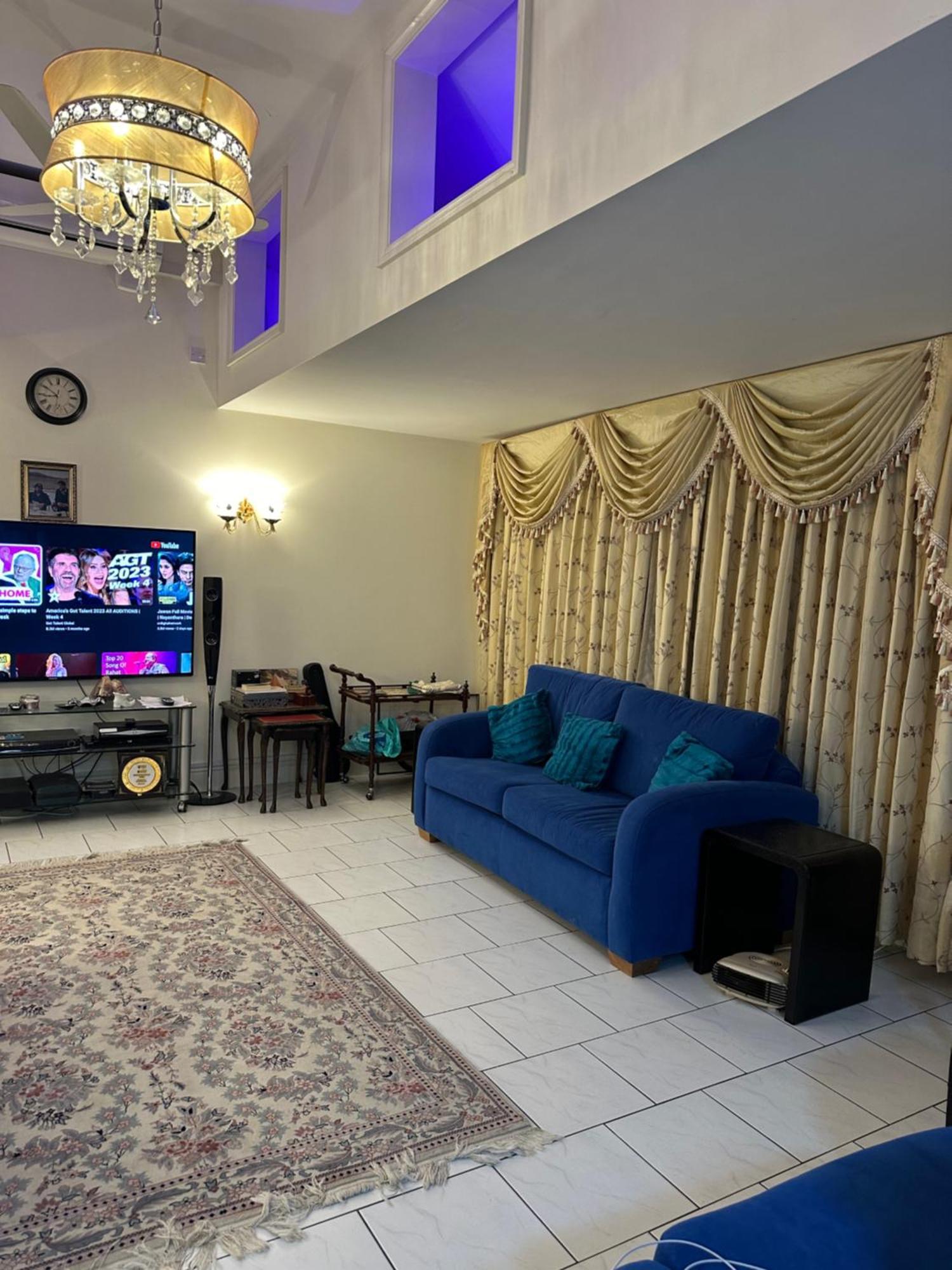 Amazing Gantshill Studio Annexe & Free Parking Redbridge ภายนอก รูปภาพ